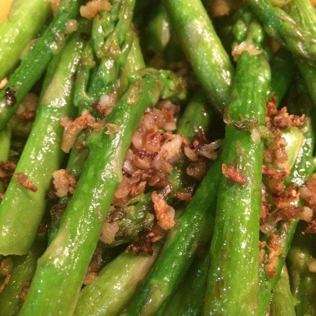 536 Kalorilik Zencefilli ve Kuşkonmazlı Tavuk